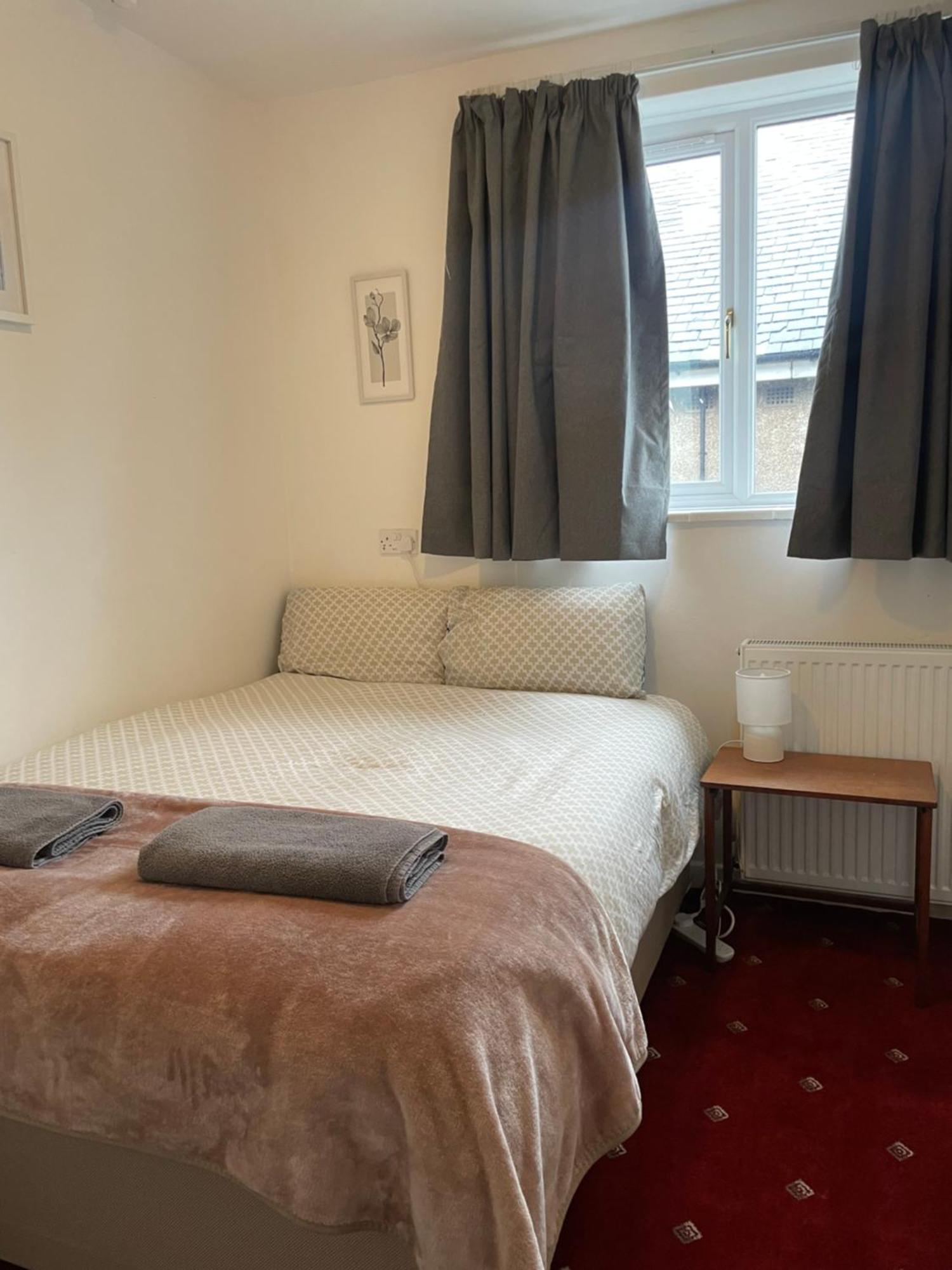 Amitie Guest House Bournemouth Exterior photo